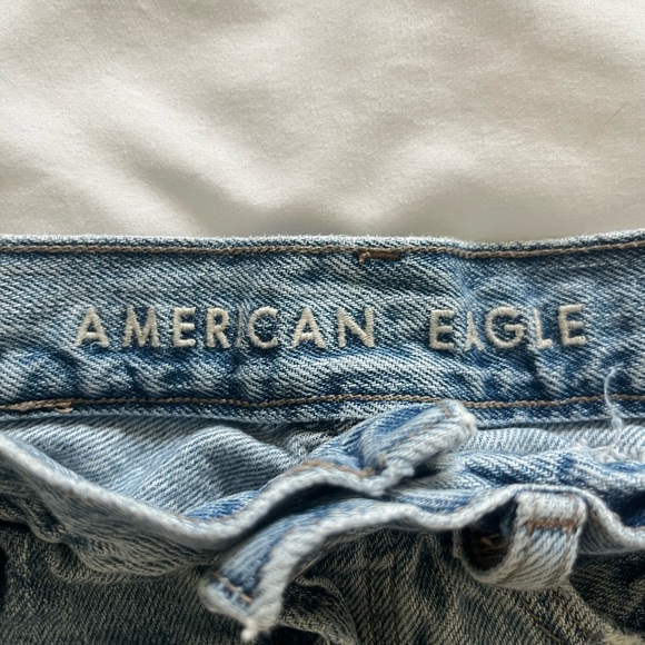 American Eagle Outfitters Light Blue Distressed Jean Shorts - Picture 3 of 6